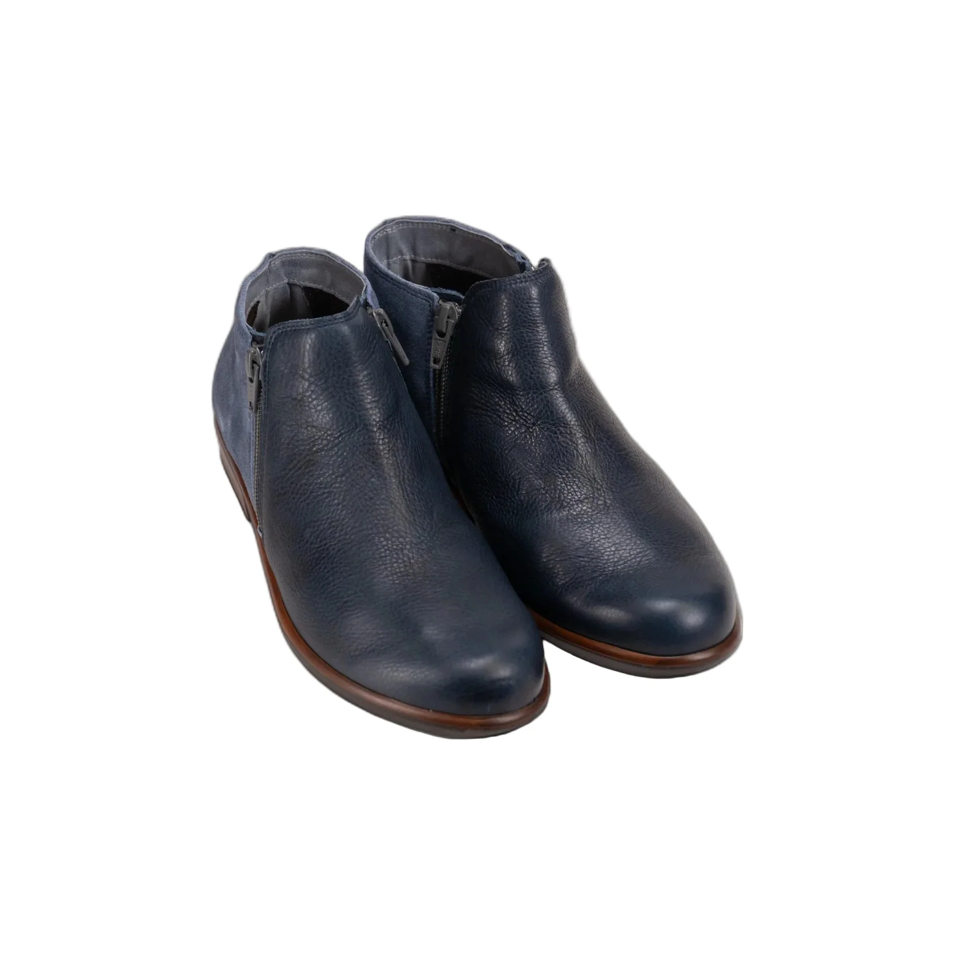 NAOT HELM WOMEN'S - Image 2