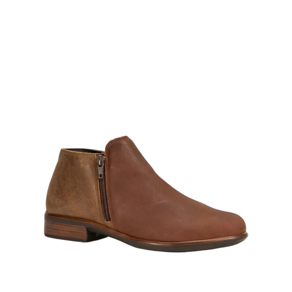 NAOT HELM WOMEN'S
